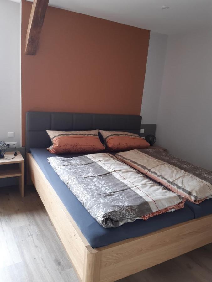 Apartamento Weingut Engelhardt Rottingen Exterior foto